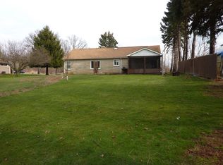 4051 Potato Garden Run Rd, Imperial, PA 15126