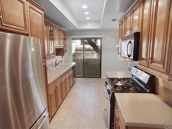 5th image of 5829 Etiwanda Ave
