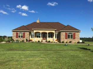5485 Manchester Pl, Slatington, PA 18080
