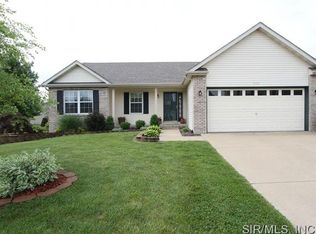 3236 Millbrook Dr, Shiloh, IL
