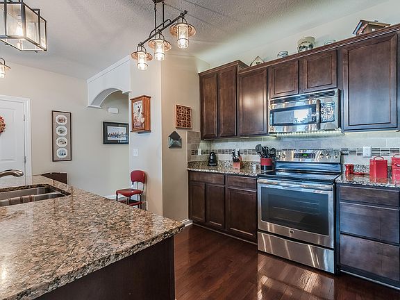 5th image of 3949 Winding Oaks Dr
