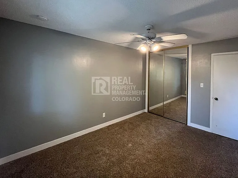 615 46th Avenue Ct — Photo 6