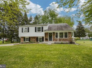 1053 Edwin Dr, Phoenixville, PA 19460