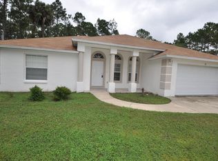 28 Raemoor Dr, Palm Coast, FL 32164