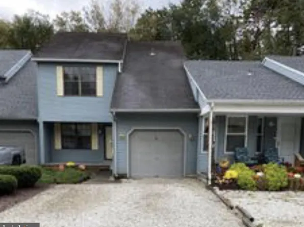 8 Partridge Ct, Marlton, NJ 08053