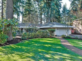 5318 Red Leaf St, Lake Oswego, OR 97035