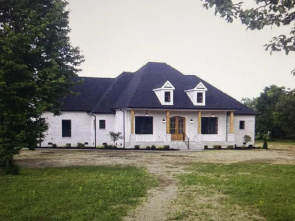 1446 N Lovvorn Rd, Christiana, TN 37037