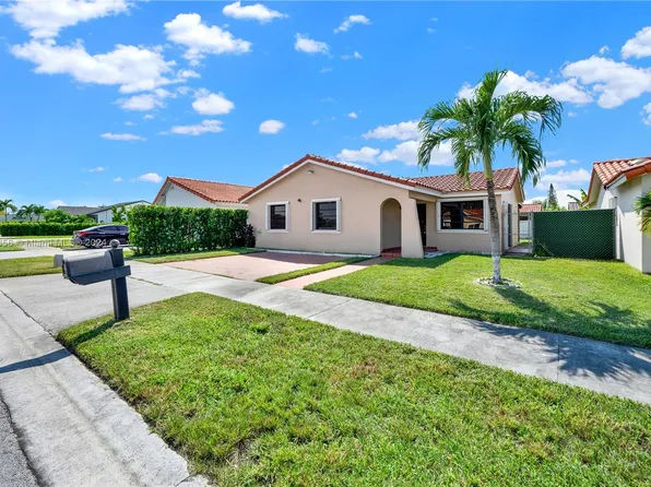 1552 SW 137th Ct, Miami, FL 33184