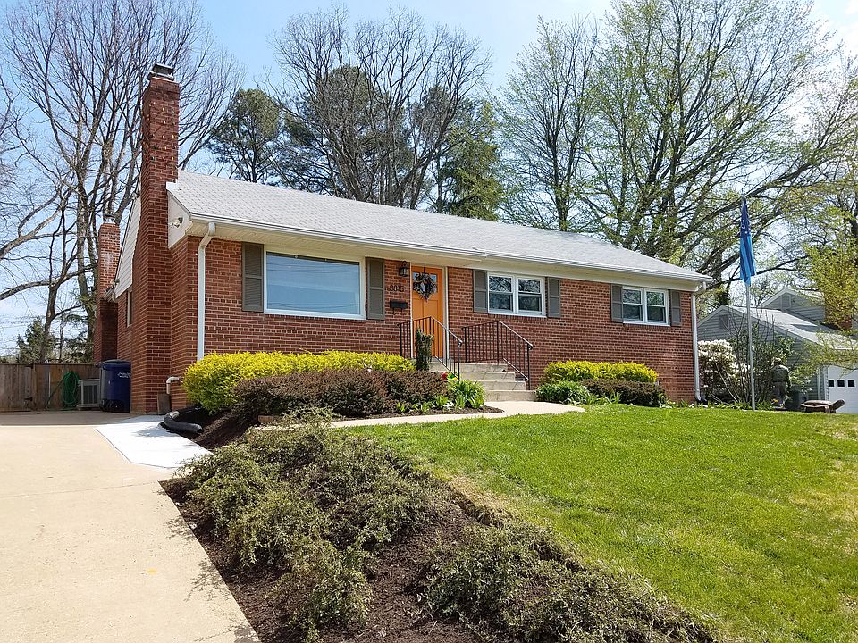 1st image of 3815 Stuart Ct
