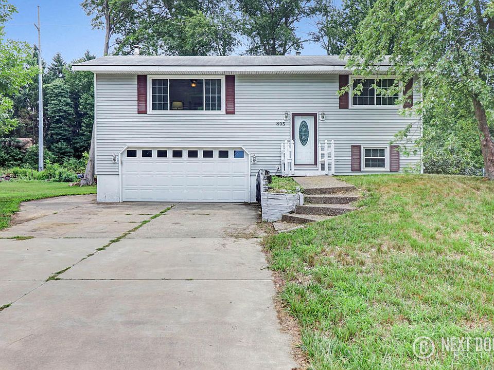 1st image of 895 Woodside Dr