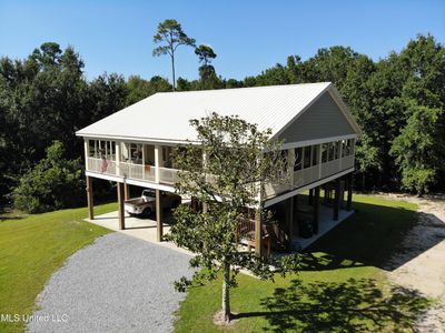 230 Marcus Dr, Waveland, MS, 39576