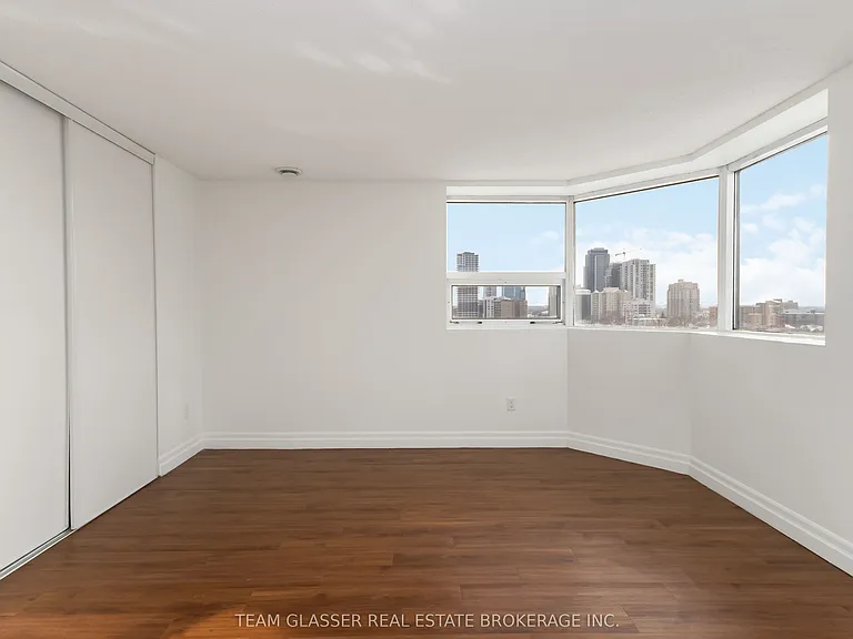 675 Richmond St #606 — Photo 22