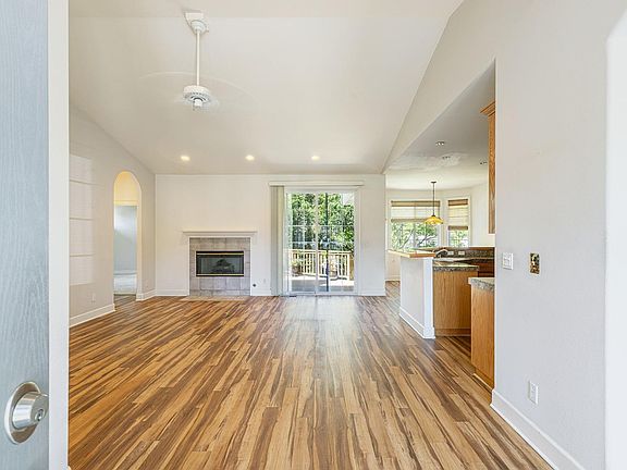 4th image of 3205 Fitzpatrick Court