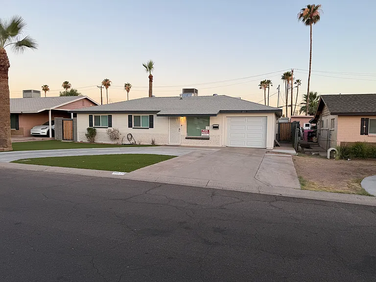 4813 E Brill St — Photo 5