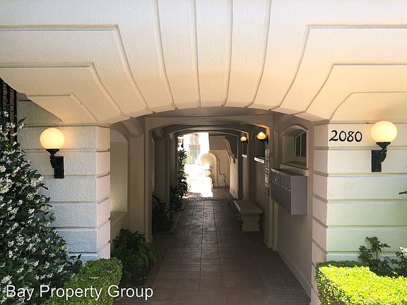 3rd image of 2080 Vallejo St APT 3