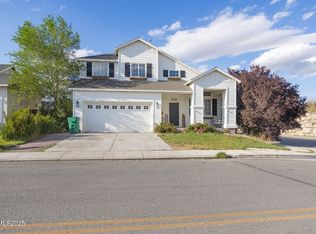 1494 Mountain Rose Dr, Fernley, NV