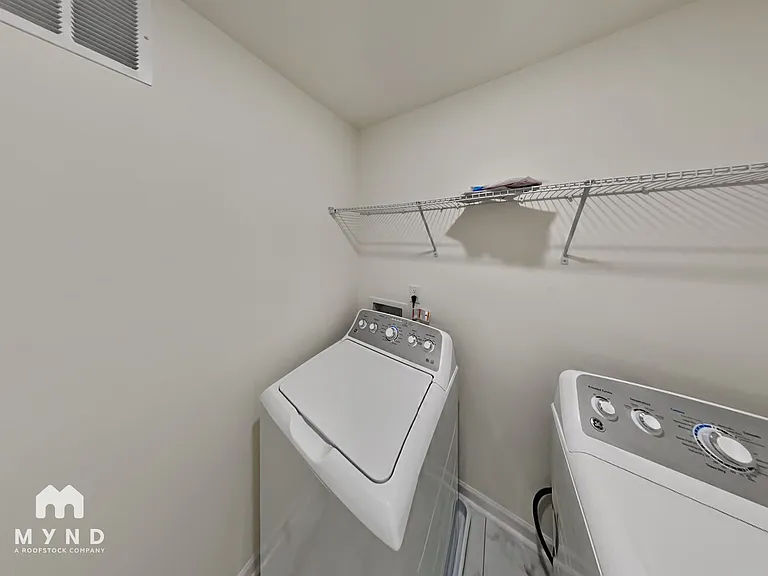 7123 Bentz St — Photo 15