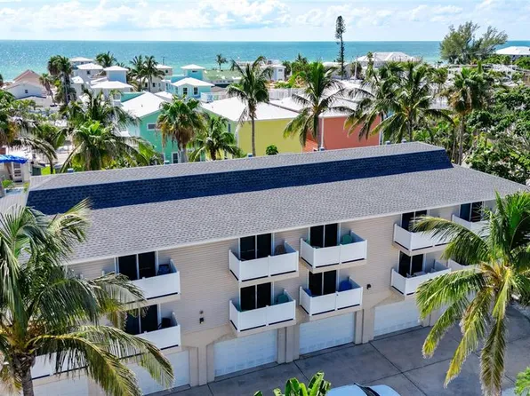 3100 Gulf Dr APT 2, Holmes Beach, FL 34217