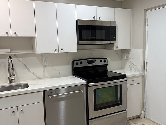 4th image of 7440 Miami Lakes Dr APT F207