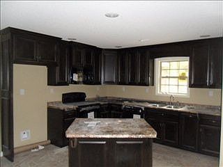 3rd image of 4444 Quarterman Estates Dr