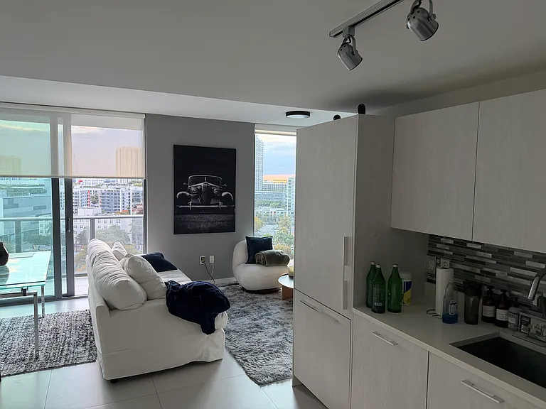 501 NE 31st St #1209 — Photo 23