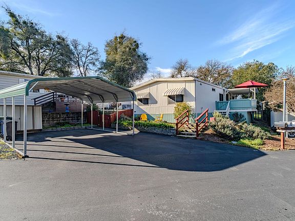 2nd image of 150 Clinton Rd Spc 23