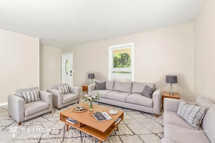 3 bed, 2.0 bath, 1422 sqft, $1,695 — Photo 4