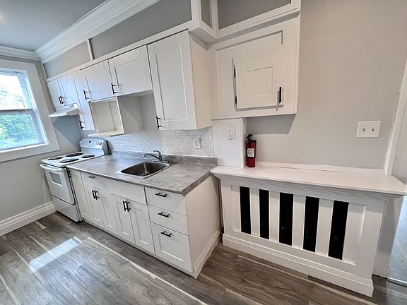 5th image of 277 Curry Ave Unit 9