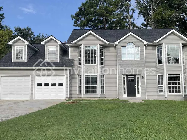 1141 Shady Creek Dr, Lithonia, GA 30058