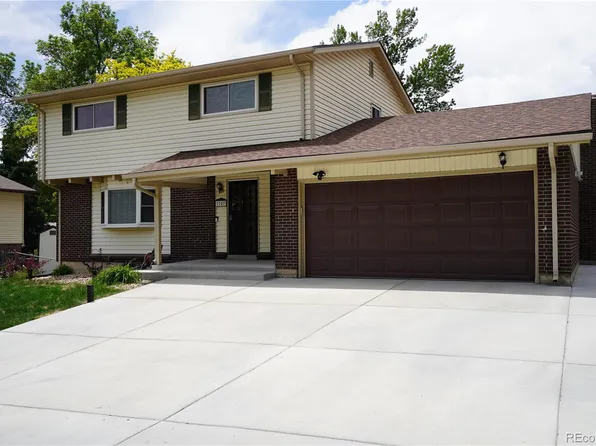 2747 S Quay Way, Denver, CO 80227