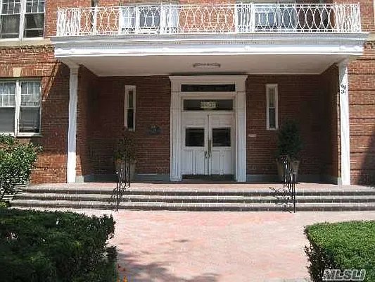 Sold by Century 21 Benjamin Realty | media 5