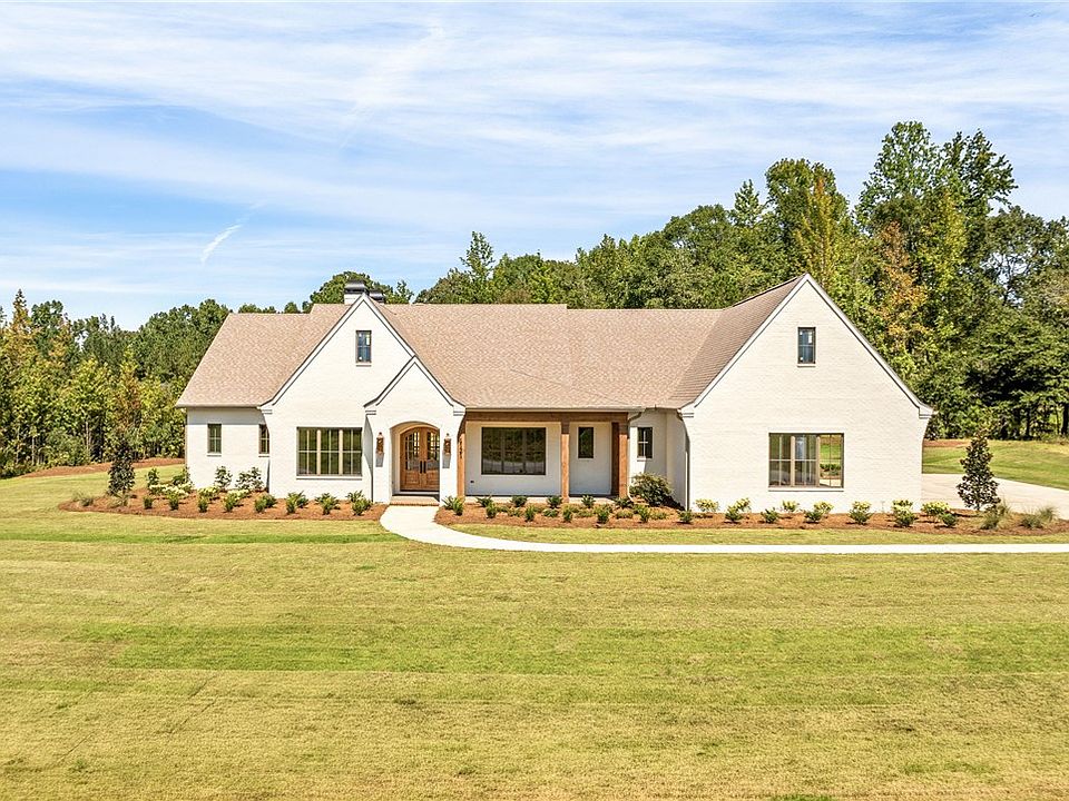 1st image of 4121 Old Forest Way
