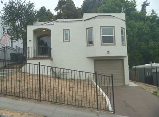 2444 E 28th St, Oakland, CA 94601