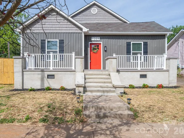 1309 Fairmont St, Charlotte, NC 28216