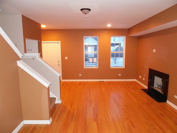 4th image of 3603 Warren Ave