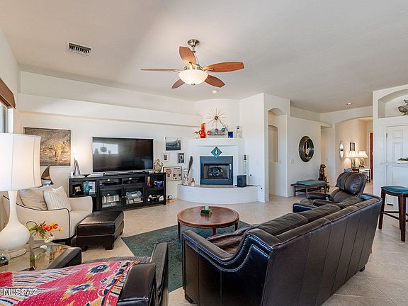 5th image of 2282 N Avenida Mena