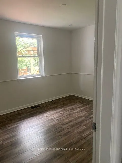 5 bed, $3,500 — Photo 4
