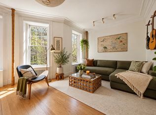 67 Perry St APT 3, New York, NY 10014
