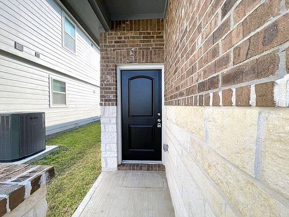 2nd image of 15534 Bollardpoint Ln
