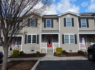 68 Pinnacle Ln, Lexington, VA 24450