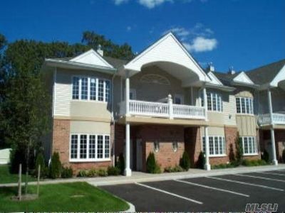 17 Sarah Ct, Amityville, NY, 11701