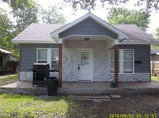 1304 N Rockwall Ave, Terrell, TX 75160