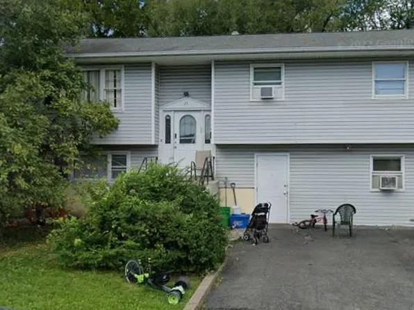 21 Zeissner Lane, Spring Valley, NY 10977