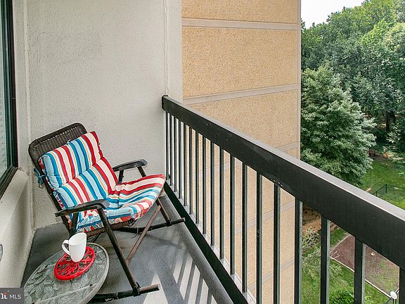 5th image of 6300 Stevenson Ave APT 609