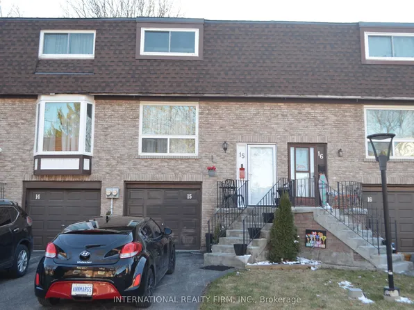 222 Pearson St Unit 15, Oshawa, ON L1G 7C6