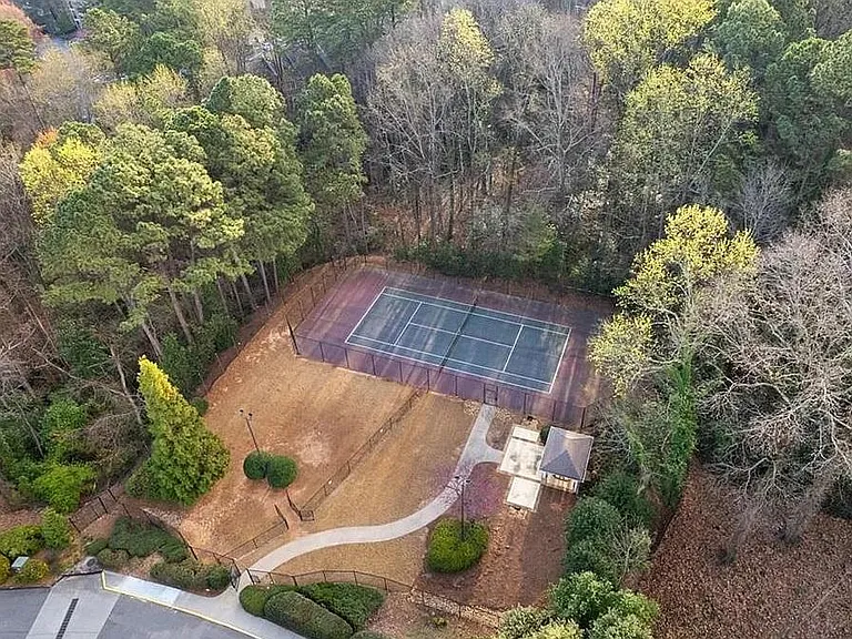 3175 Seven Pines Ct — Photo 17