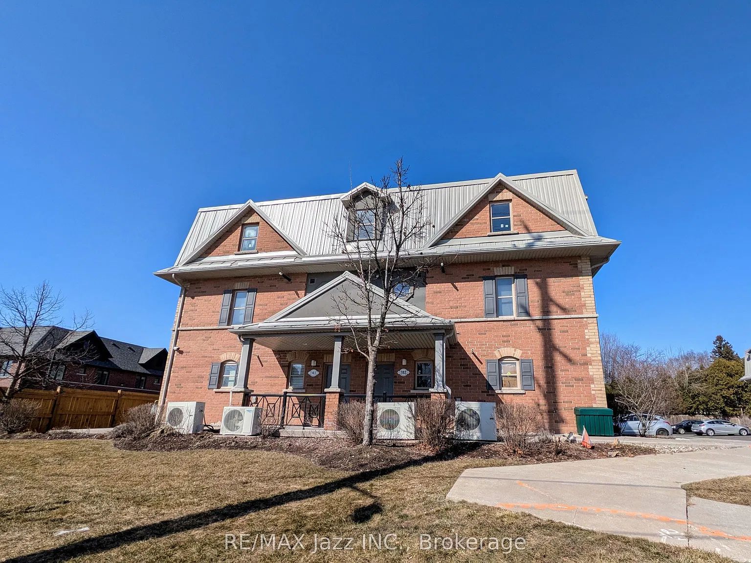 2 bed, $2,000 — Photo 2
