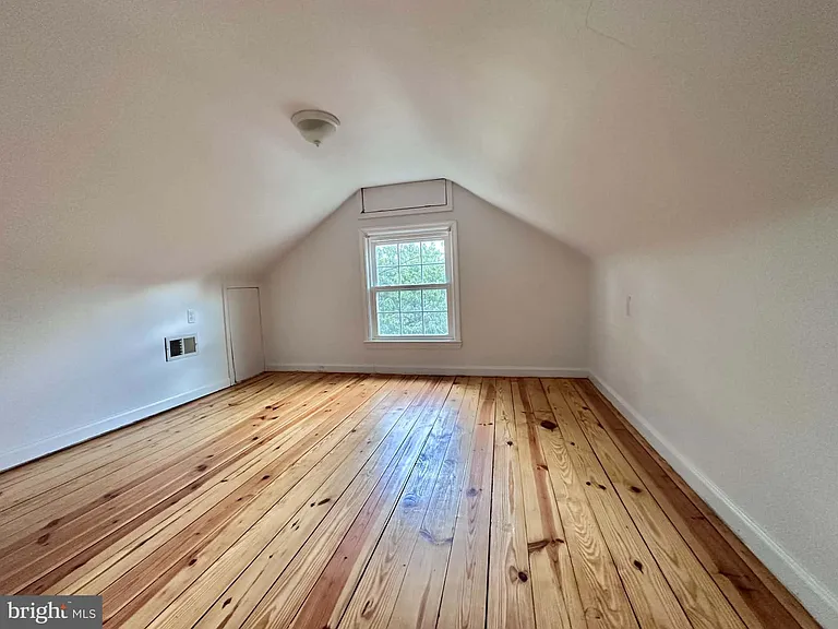 1208 S Cleveland St #TOP FLOOR — Photo 10