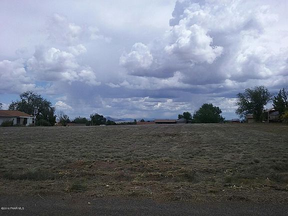 3rd image of 1776 Teri Ln