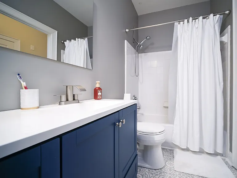 5609 Fairview Rd #3 — Photo 23